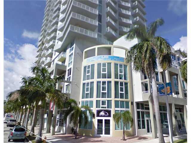 1800 Biscayne Plaza