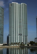 900 Biscayne gallery image #3